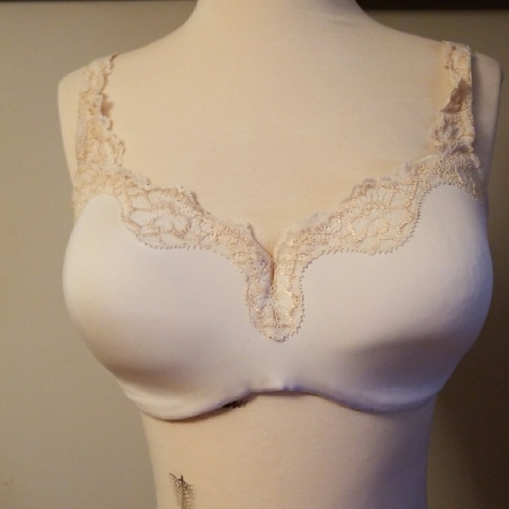 Le Mystere Tisha 965 size 32dd bra